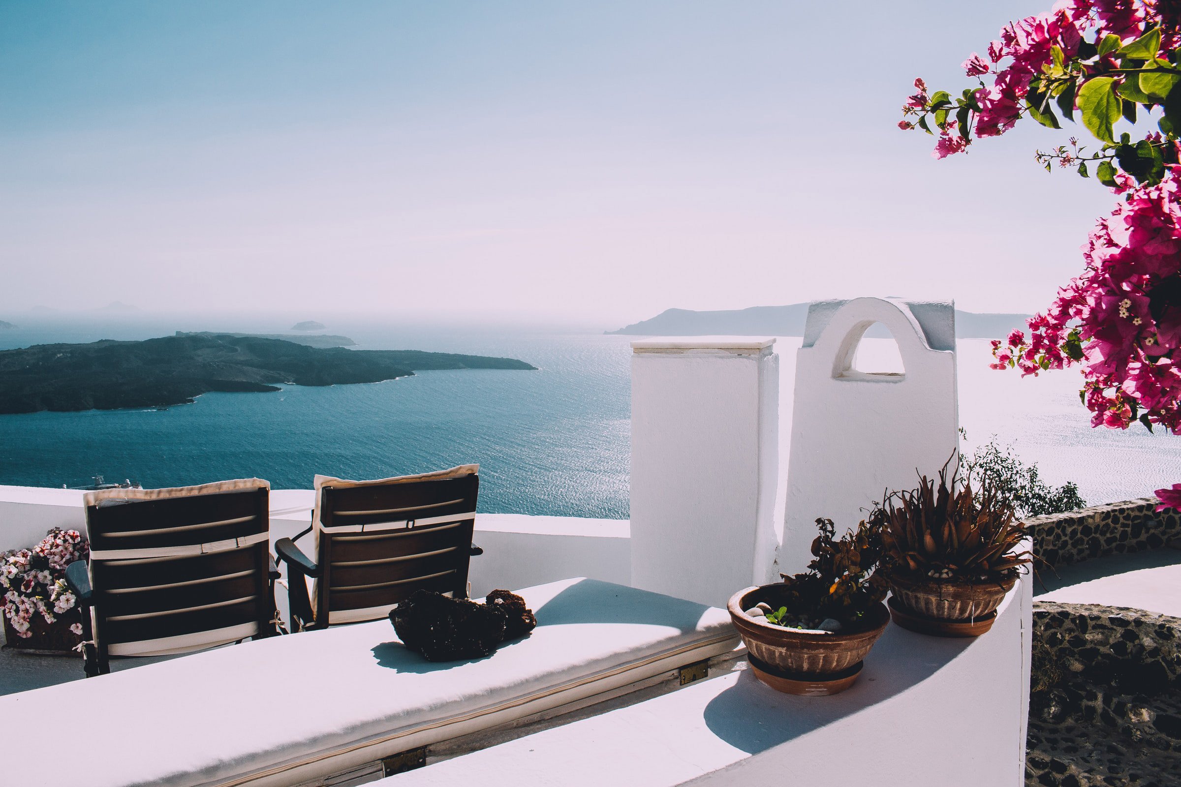 santorini-and-athens-make-most-instagrammable-places